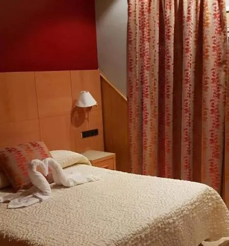 Vandrerhjem Milenium Els Monjos